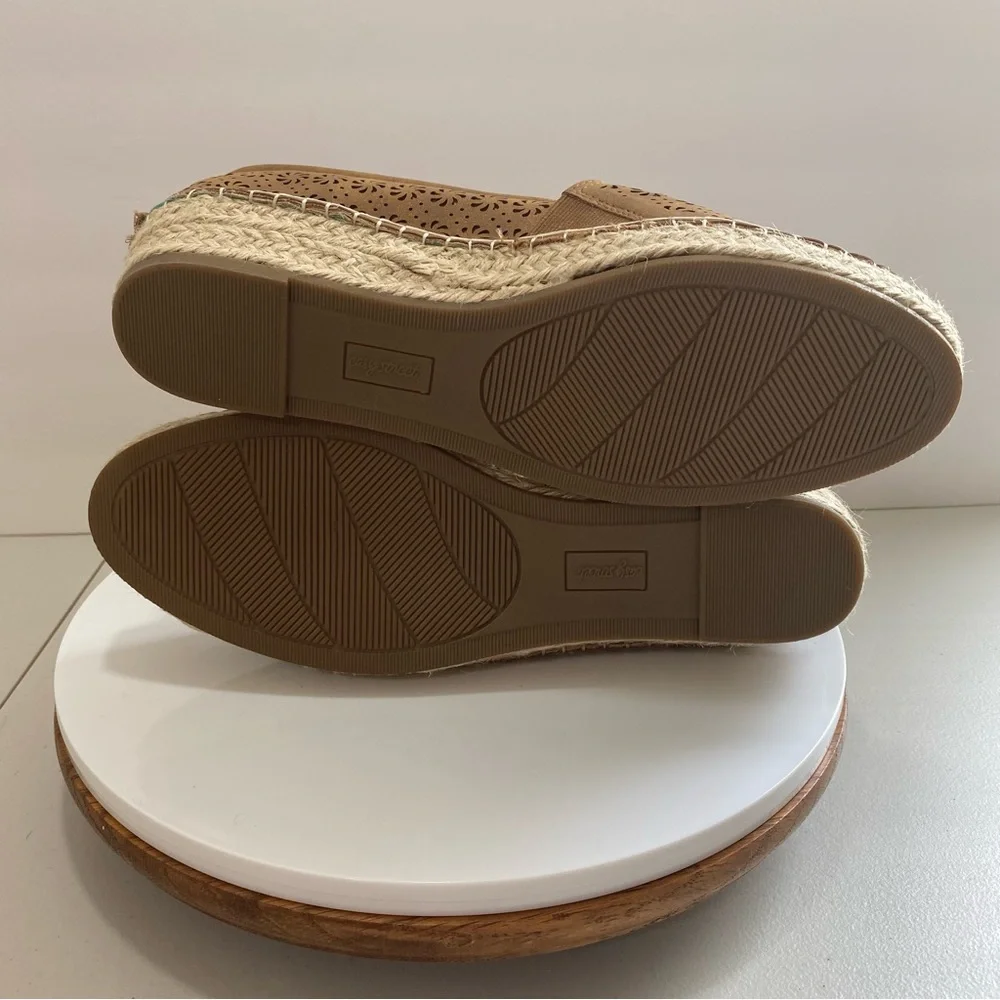 Easy Street Espadrilles Womens ‎ 8.5 Zenon Tan Slip On Cut Out Boho Festival New